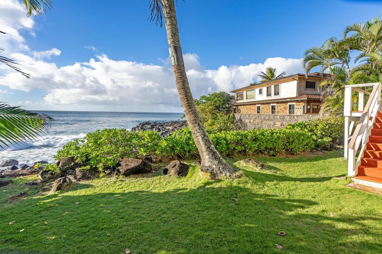 Waimea Bay Shoreline House *